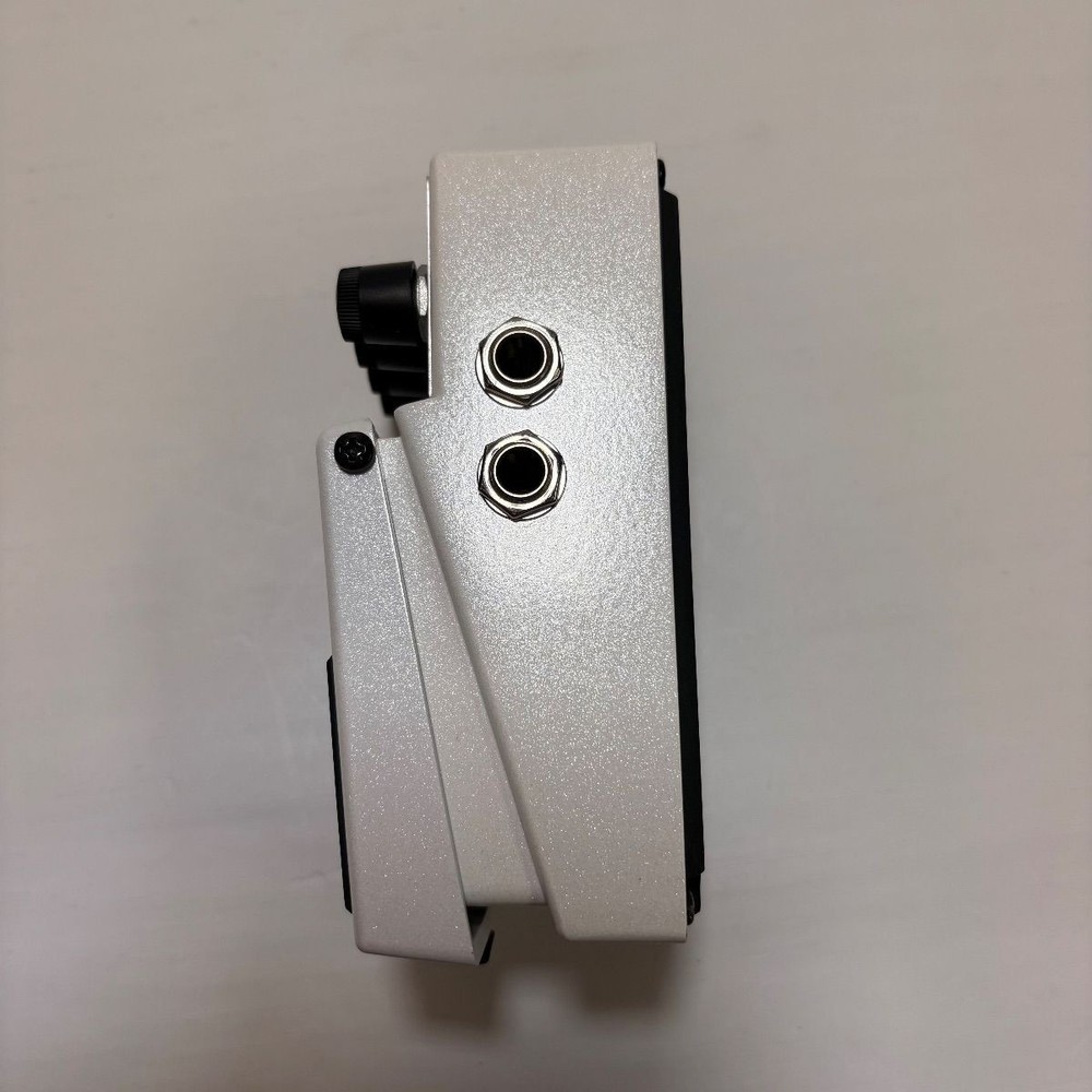 Boss TE-2 Tera Echo Guitar Effects Pedal - White, Ambient Sound Processor