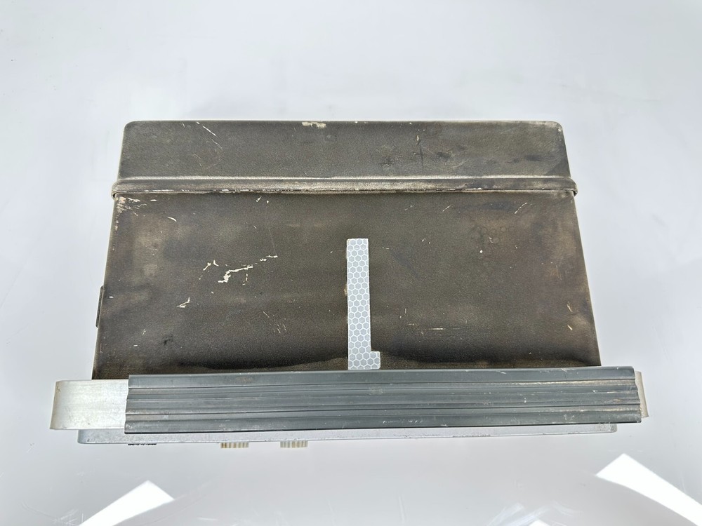 Hallicrafters PC-210M Porta Command Solid State 2 channel FM transceiver