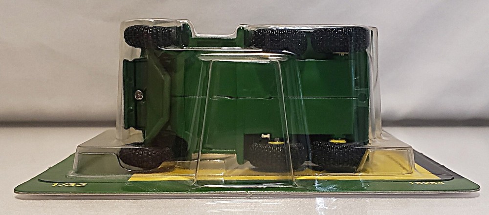 1/32 Ertl John Deere 6x4 Gator #15254