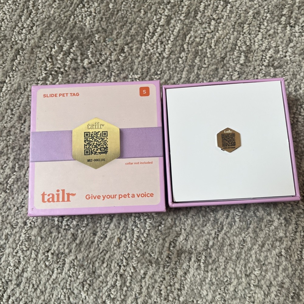 TAILR Classic Pet  Tags Lost And Found With QR Code Size Small