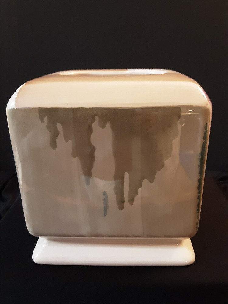 Horizons Tissue Box Cover Hand Painted Bath Accessories