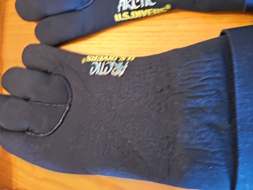 Dive Gloves - Small - Arctic US Divers Plus 2nd Small Pair