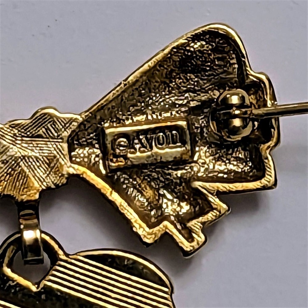 Avon Bow and Heart Pin
