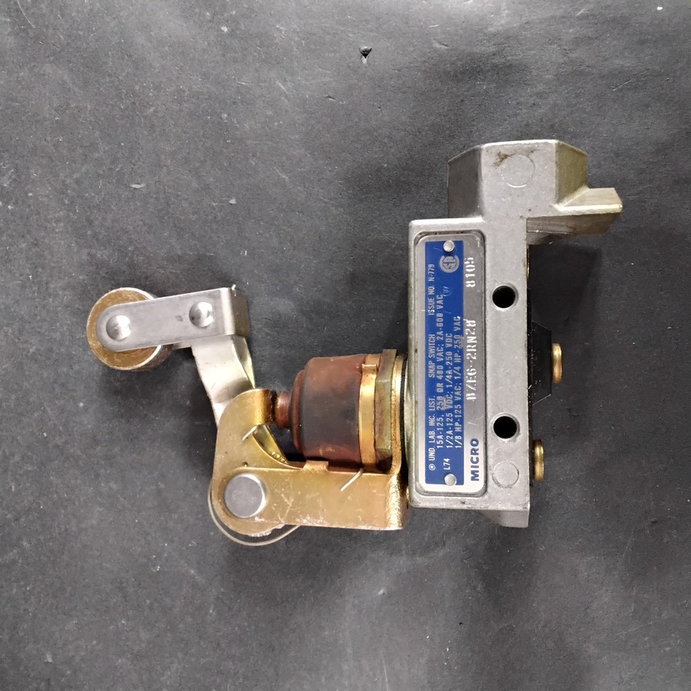 HONEYWELL MICROSWITCH BZE6-2RN28 LIMIT SWITCH ($30 OBO)