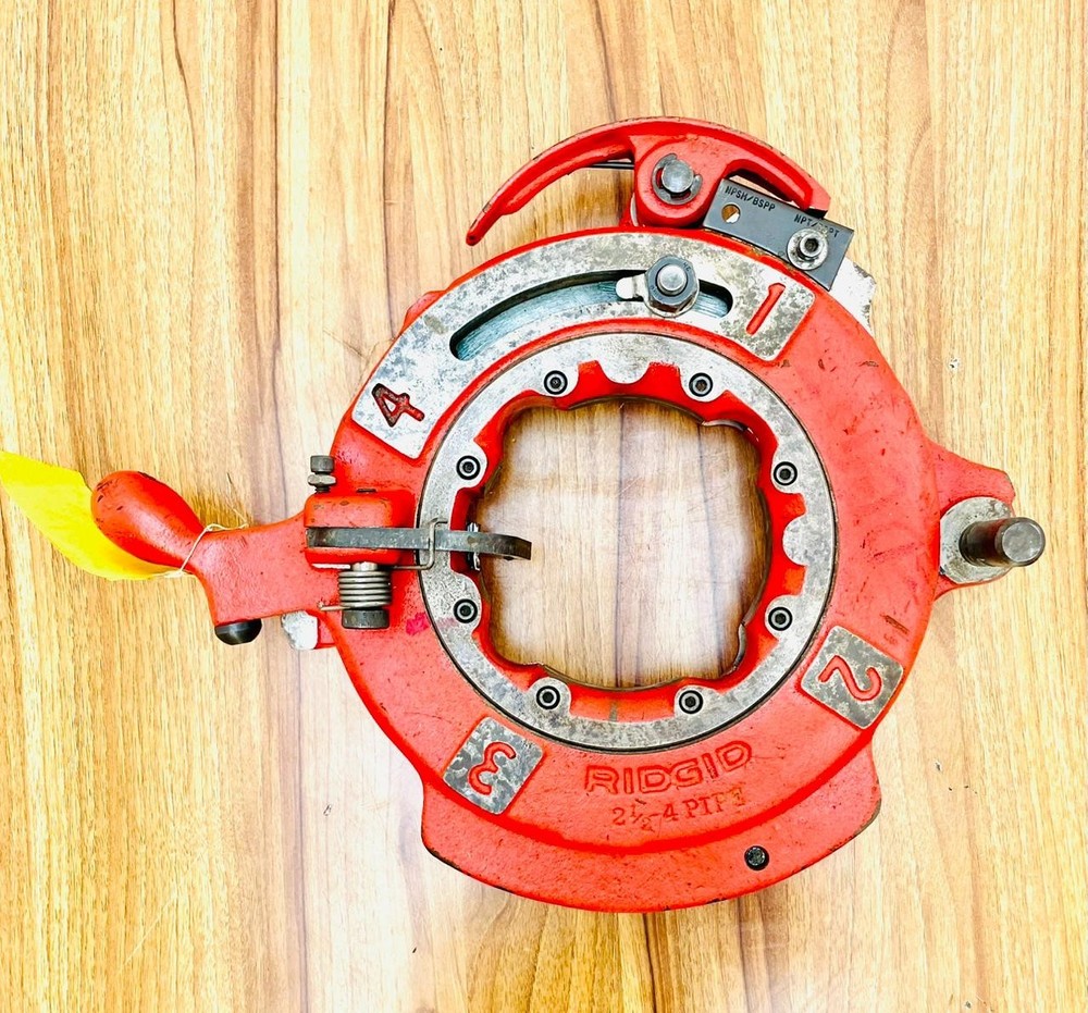 Ridgid Receding Die Head Pipe Threader/Threading Machine 2-½"-4" BSPT #4