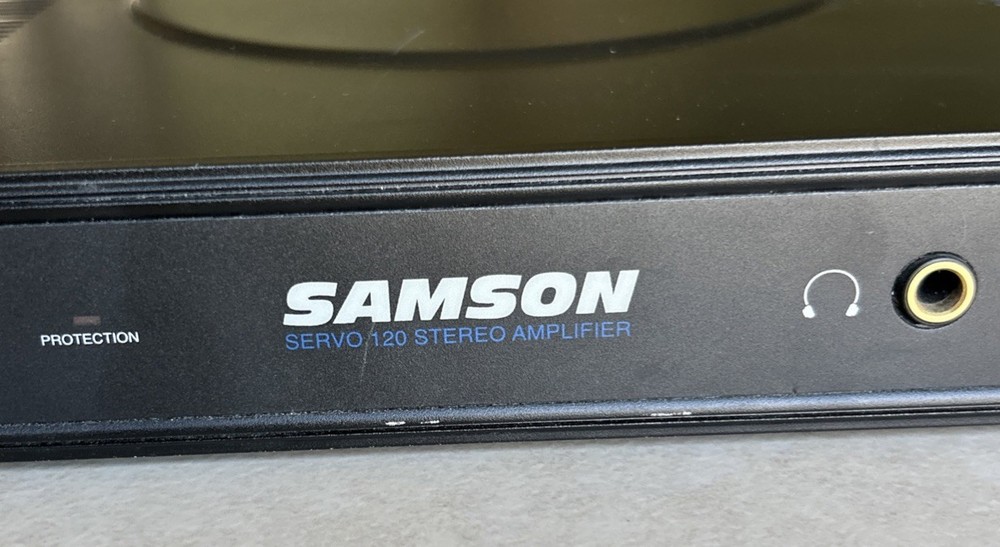 SAMSON SERVO 120 STEREO POWER AMPLIFIER Rack Mounted, Tested Working