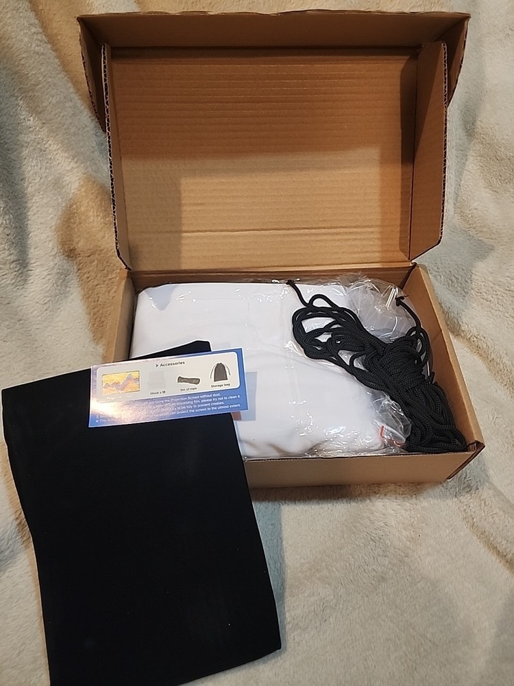 Foldable Projection Screen for Home Theater With Accessories