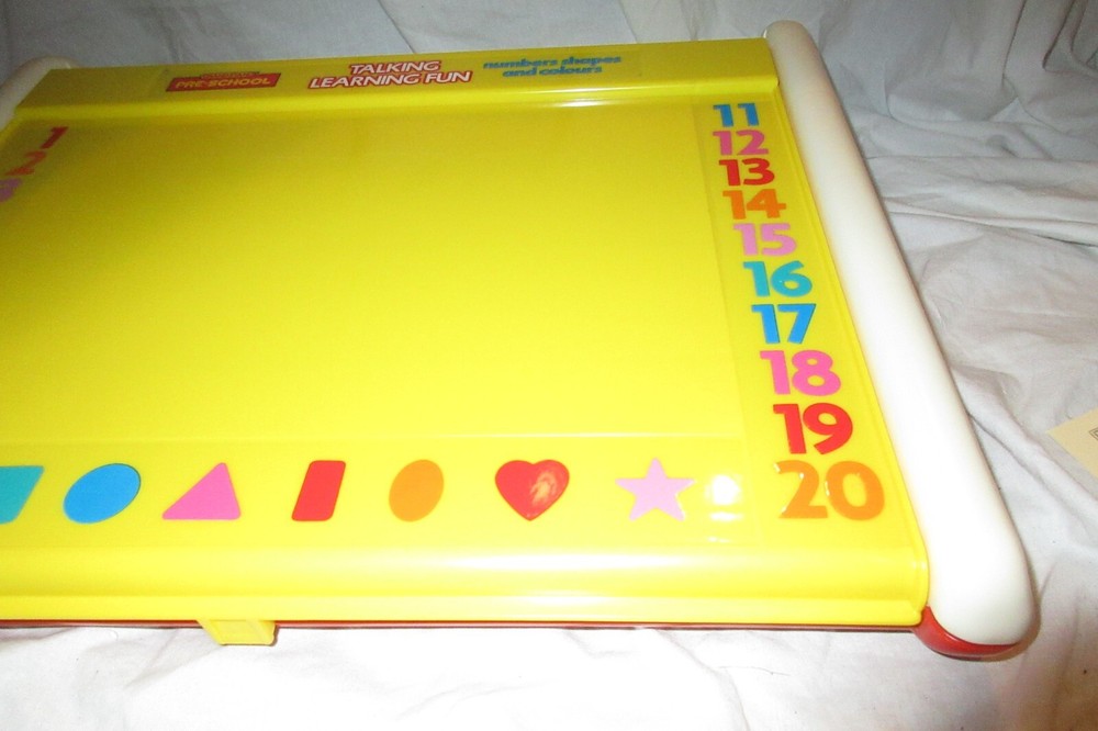 GRANDSTAND ELECTRONIC, TALKING LEARNING FUN, PRE-SCHOOL NUMBERS SHAPES 1989