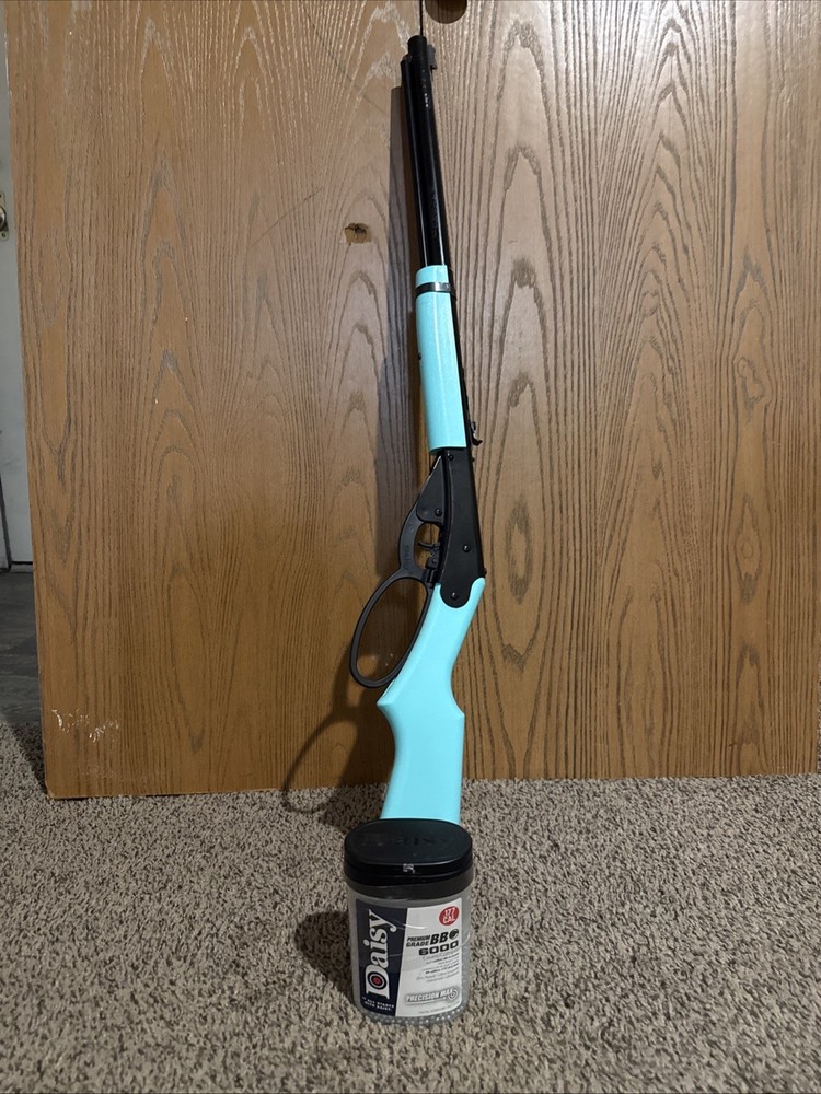 Daisy Pellet Rifle With BB’s Included