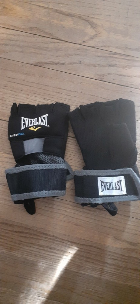 L Hand And Wrist Wrap