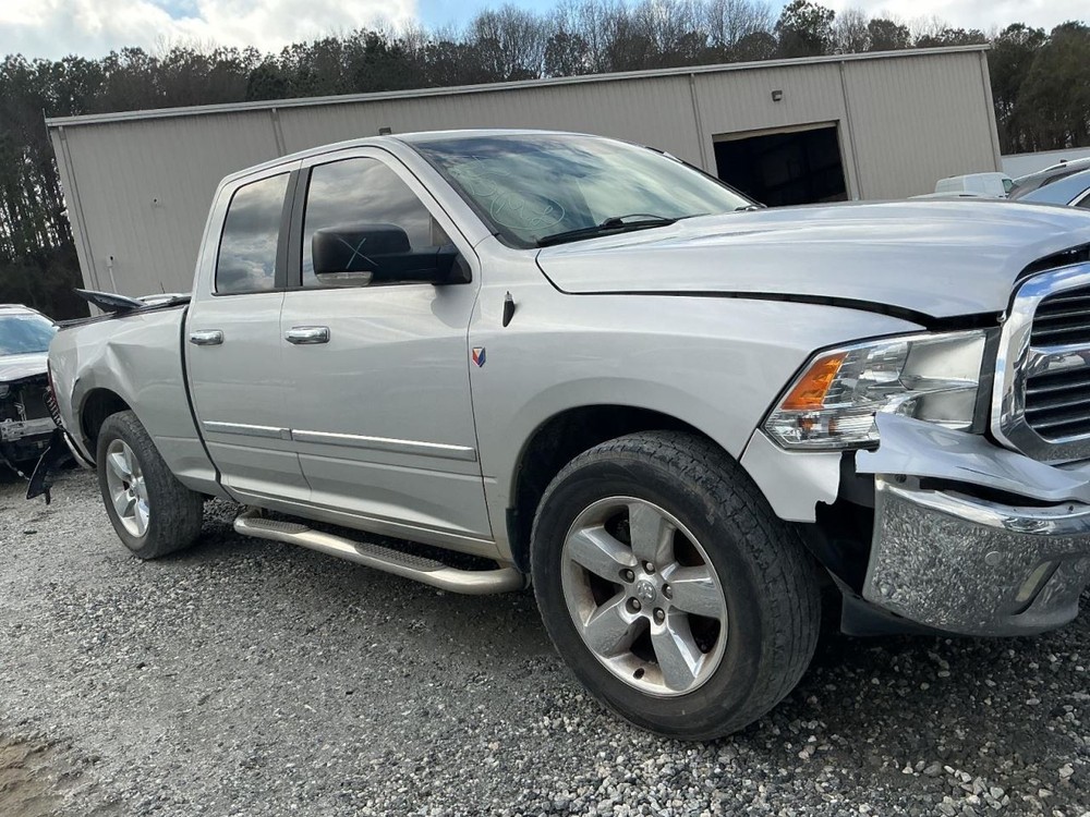 TDODR1500 2016 Glove Box 4982847