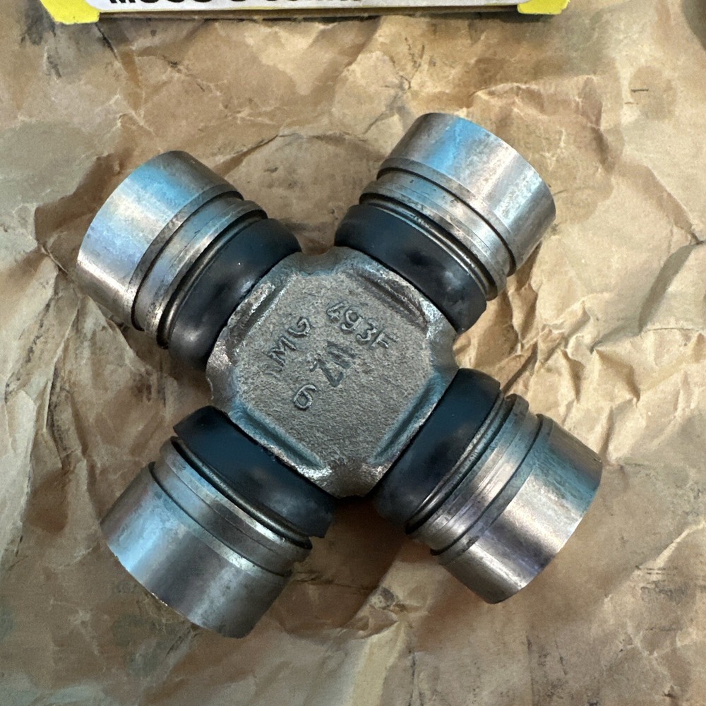 MOOG U-Joint Universal Joint 446
