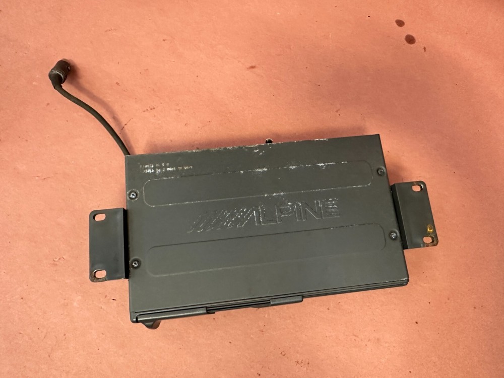 BMW E30 323I CD Changer Unit Module OEM 118K Miles