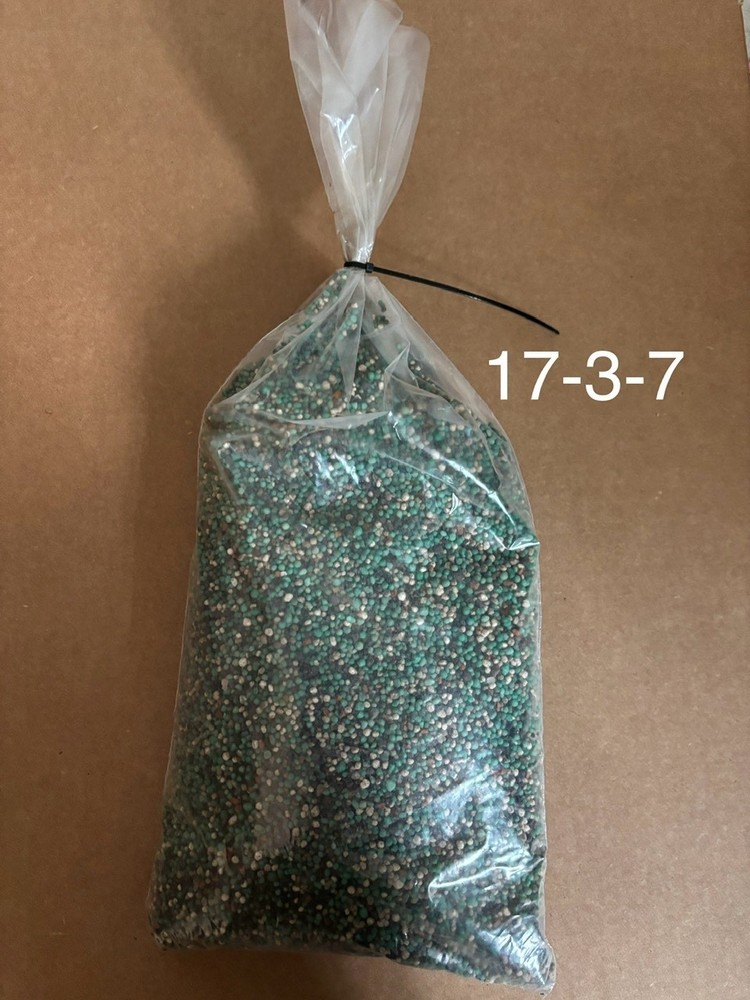 Harrell's Fertilizer- 17-3-7- 10lbs
