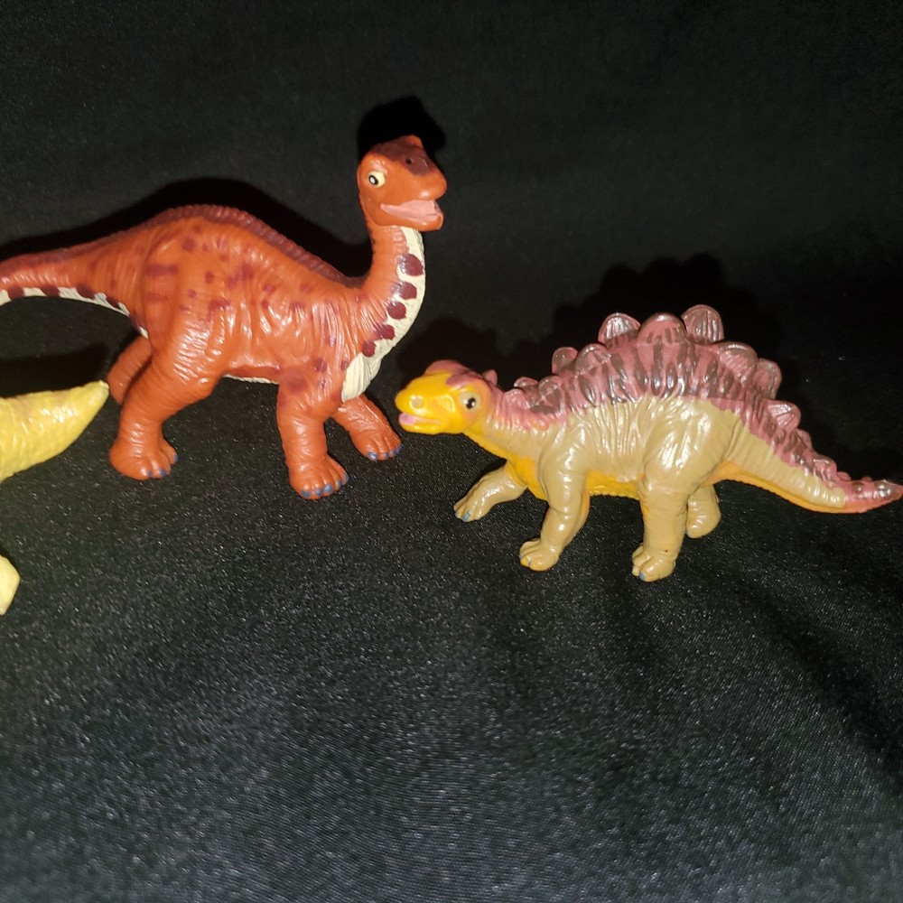 4 Vintage Dinosaur Figures, Safari