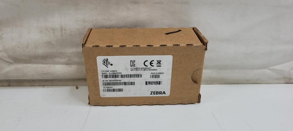 Zebra DS457-DL20004ZZWW Fixed Mount Barcode Scanner DS457 2D NEW IN BOX