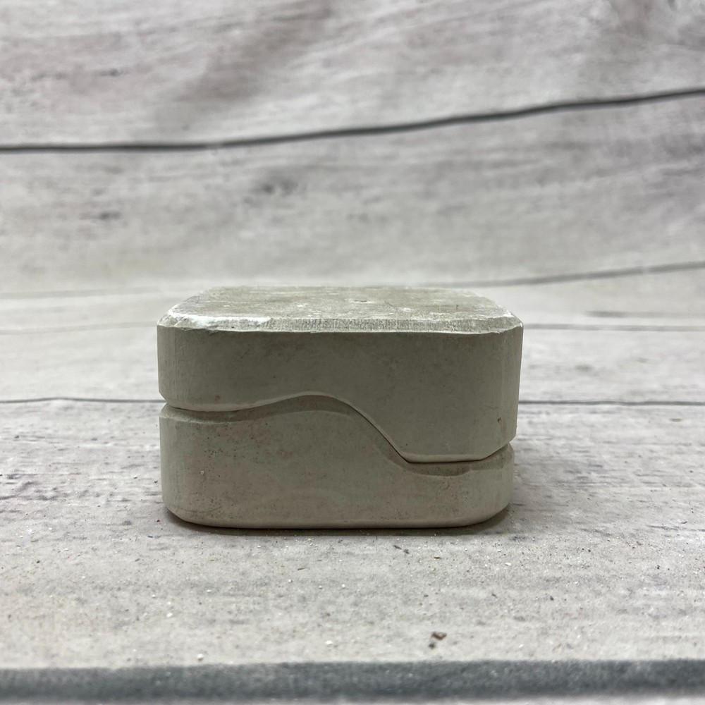 Unbranded Ceramic Casting Mold BEE