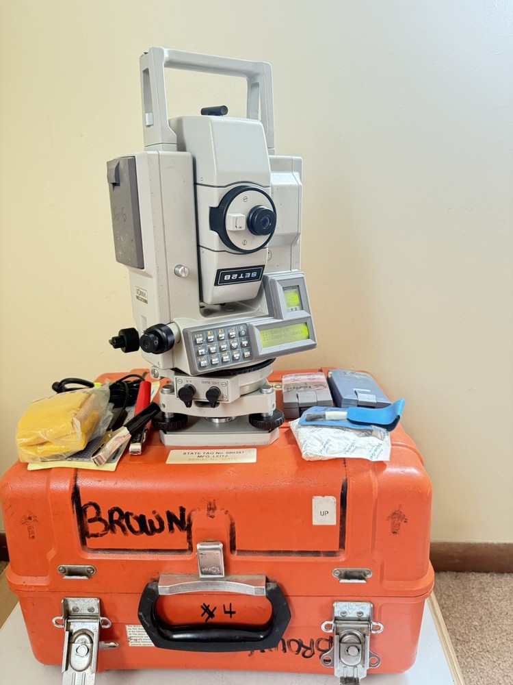 Sokkia Set2B total station