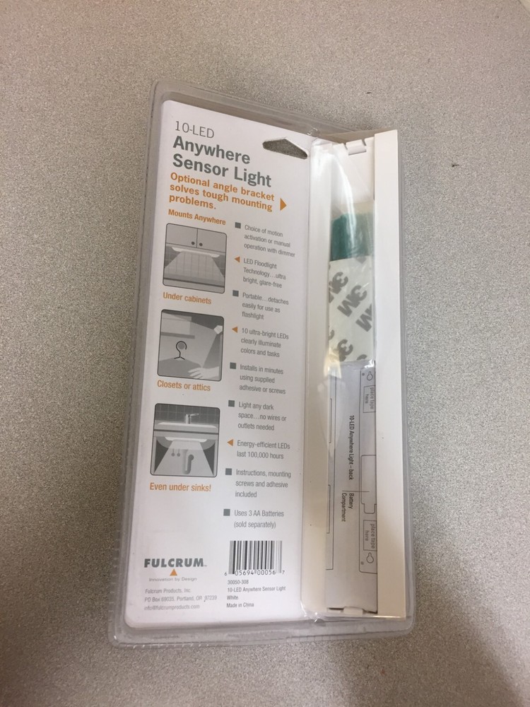 Fulcrum Light It! White Battery Powered LED Undercabinet Light 65 lm