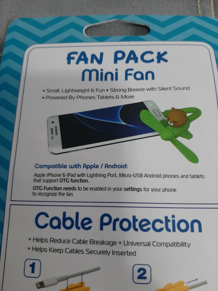 (1) Tzumi Bytes Mini Fan & USB and Lightning Connector. NEW Blue