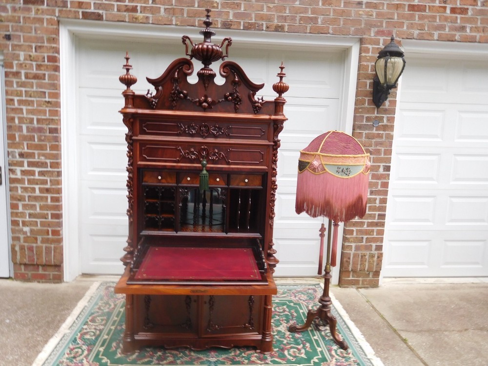 EXTRAORDINARY VICTORIAN ABATTANT SECRETARY