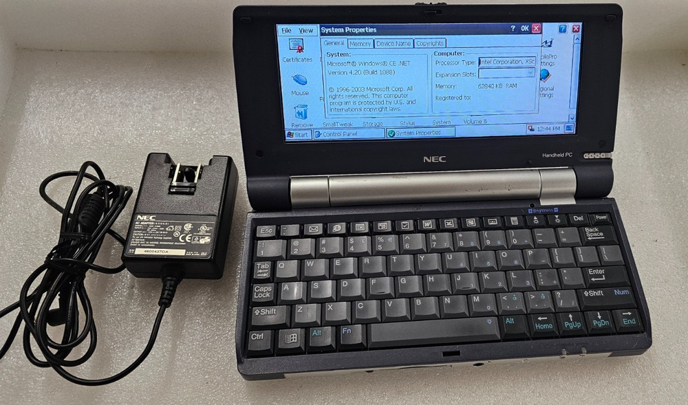 NEC MobilePro 900C Handheld Computer | Windows CE .NET 4.2 with Battery, Charger