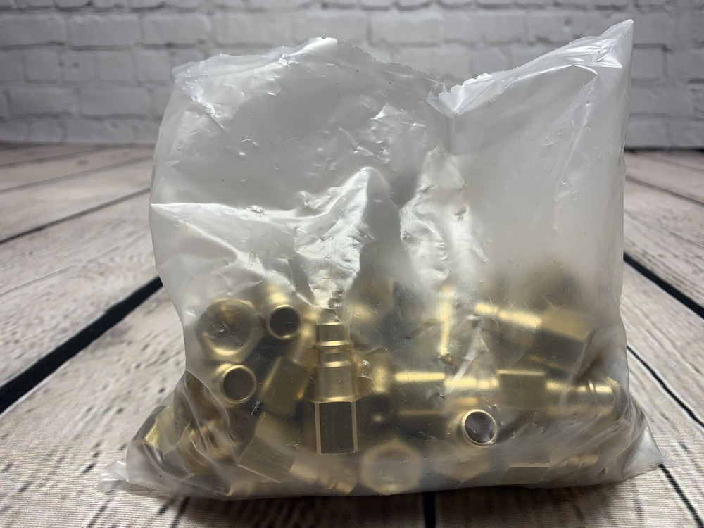 Parker Rectus 1/4" Basic Coupling FEMALE Plug (1 Piece) 26SFIW13MXX