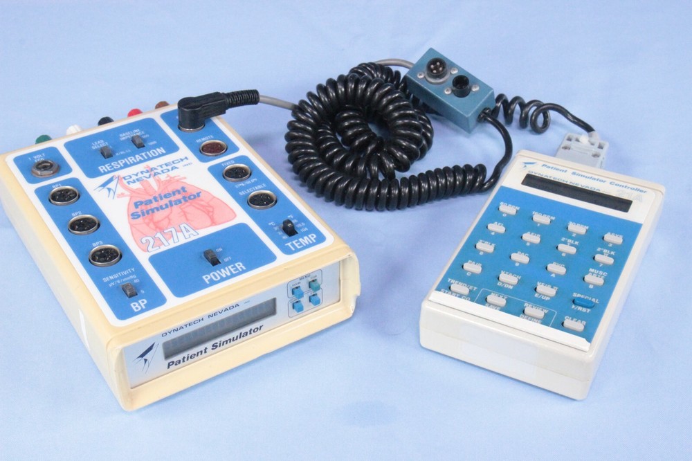 Dynatech 217A with 21A Controller Patient Simulator Biomed Patient Tester