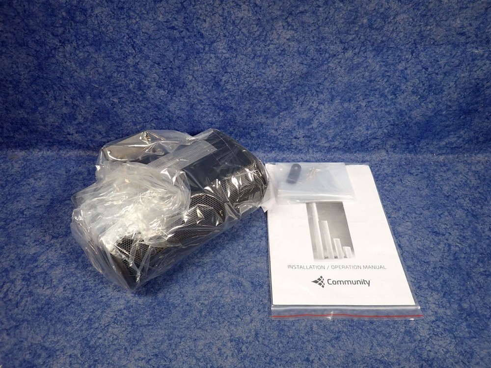 Community ENT203B 2-Way Compact Column Array Speaker Black (P29)