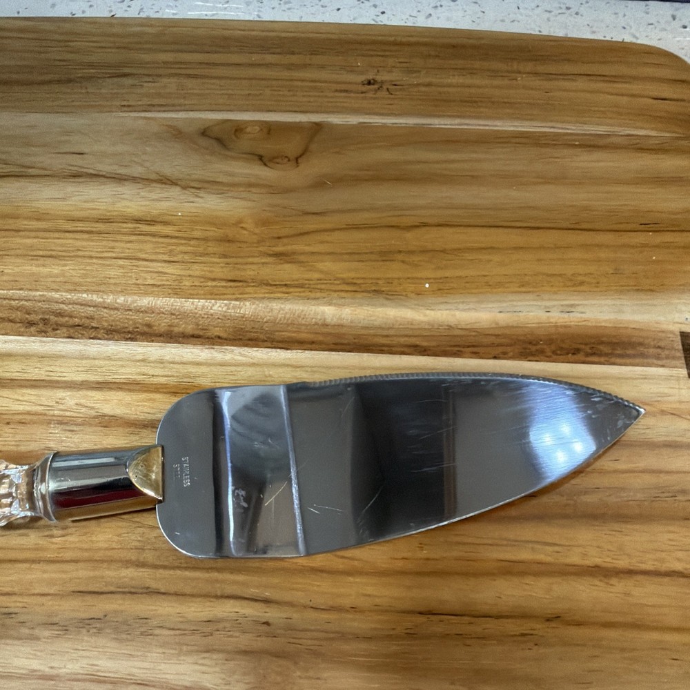 Elegant Cake, Cutting Knife