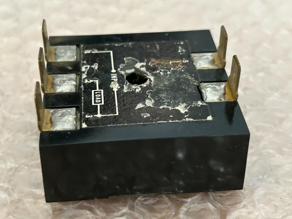 SSAC Solid State Timer TH1A422 0.5-60Sec 120VAC 6Amp USED TESTED