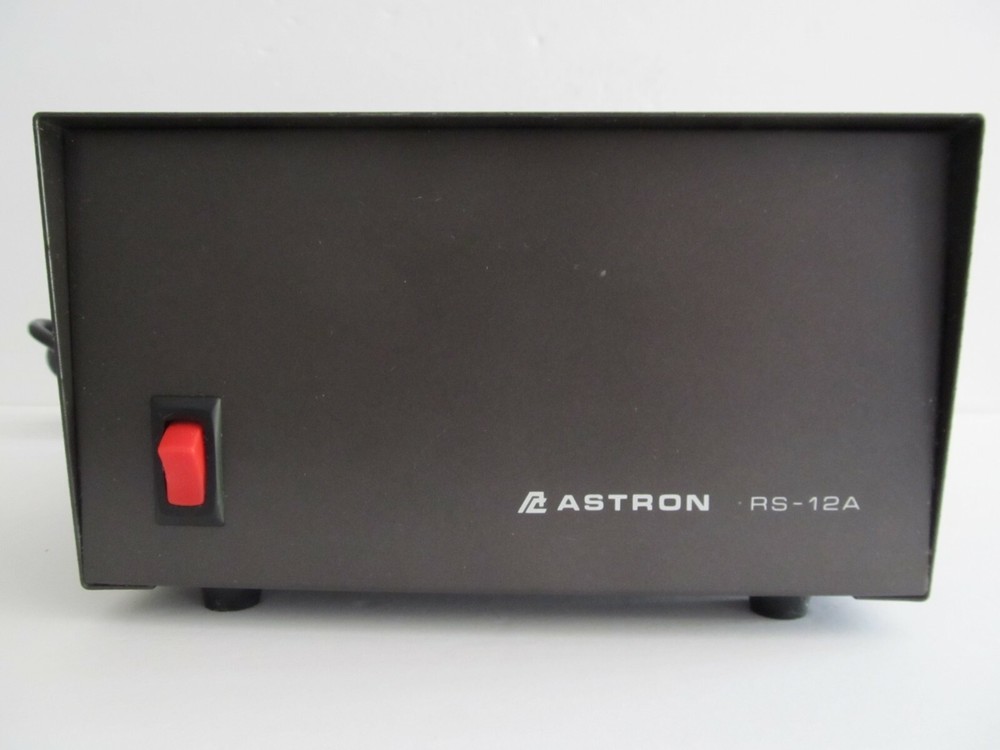 ASTRON RS-12A POWER SUPPLY 12 AMP