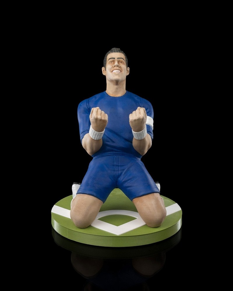 Victory Pose | Sports | Controller Holder