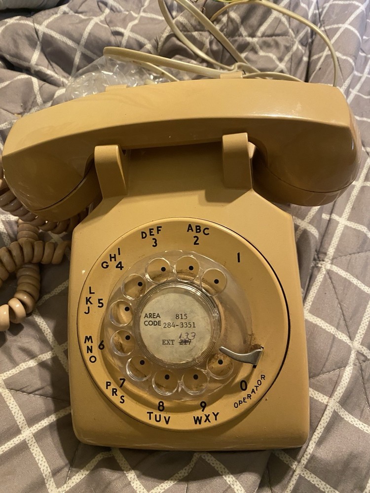 Older Rotary Phone As Is