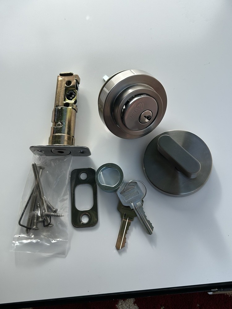 DeadBolt:Single Cylinder Shield Security