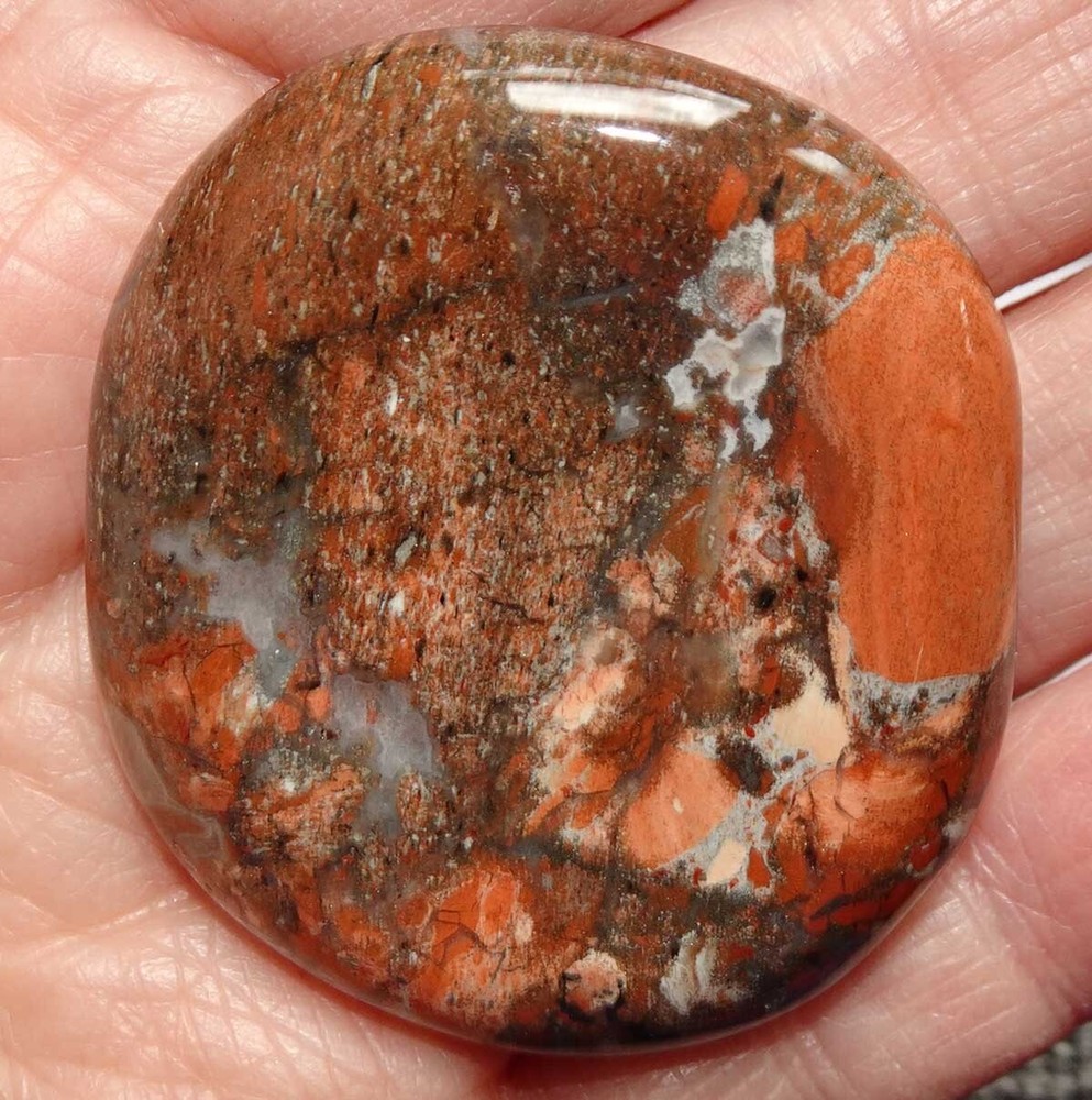 Red Jasper Worry Stone sc681e