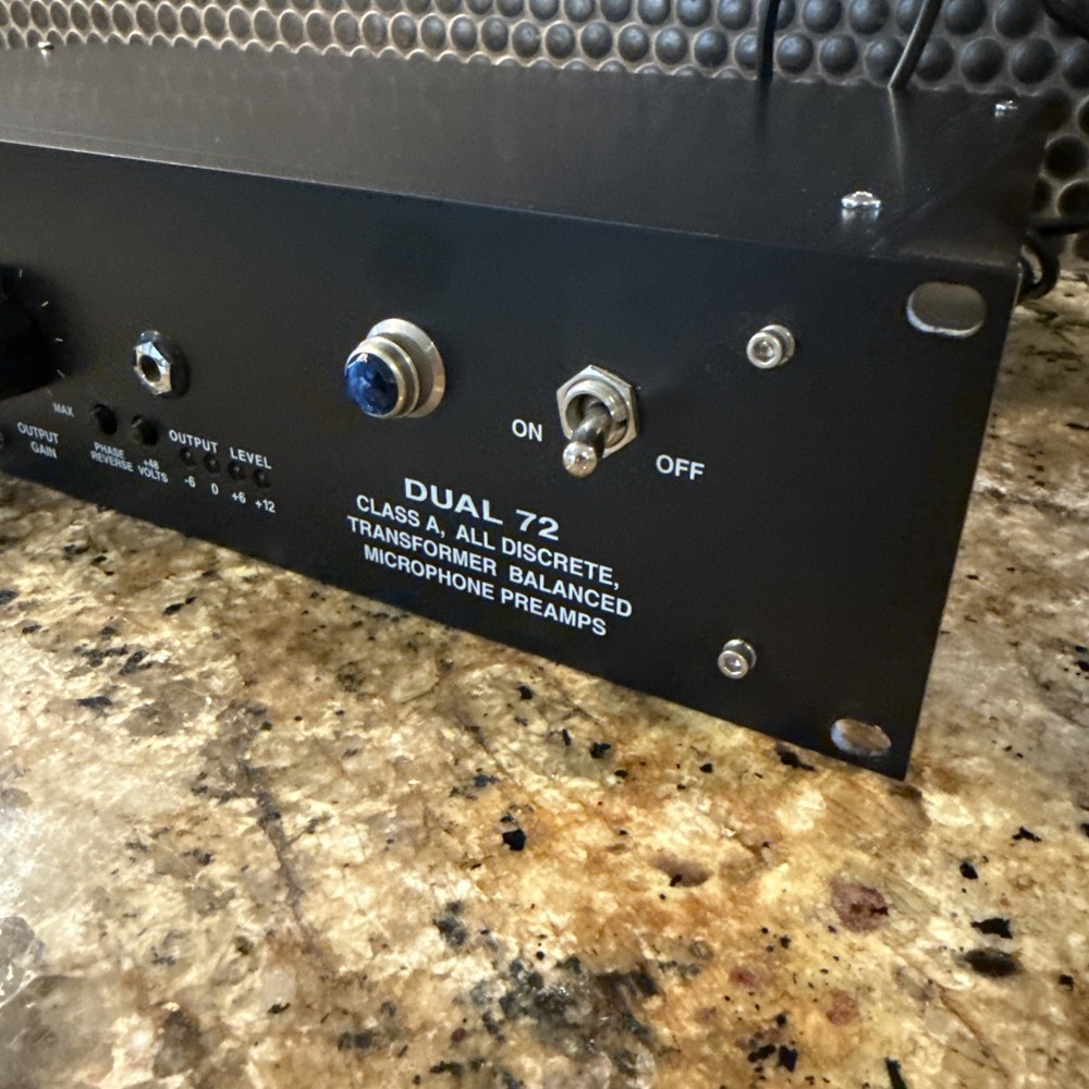 VINTECH AUDIO DUAL72 Mic Pre-Amp Processor Black. Class A, All Discrete.