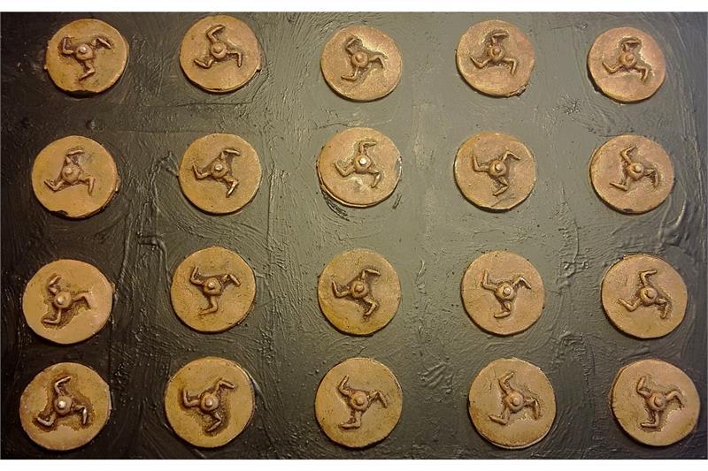 15mm Fantasy Stygian Shields (20 Shields)