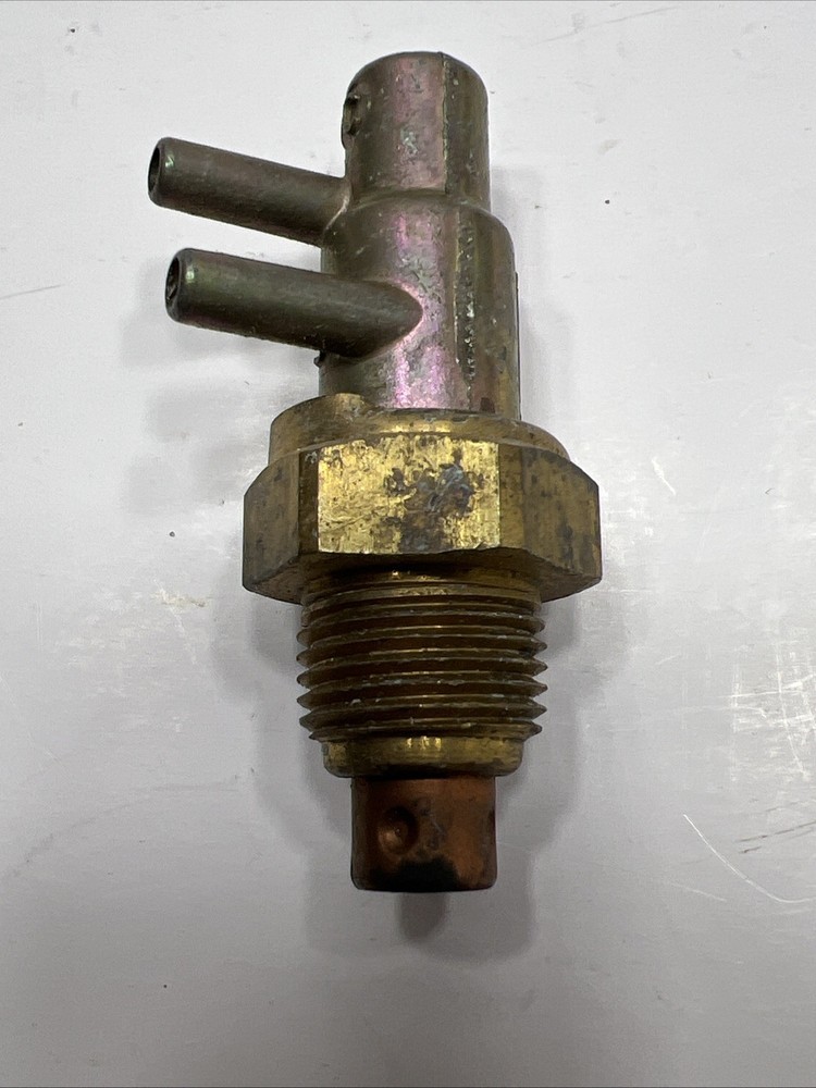 Borg Warner EC915 - 2 port Vacuum Switch