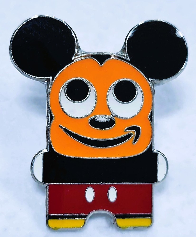 Mickey Disney Mouse  Amazon employee peccy pin