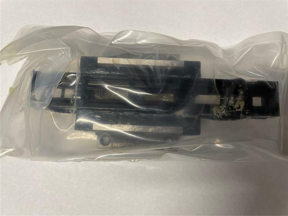 NEW NSK Linear Guide NAH20EM-F20217