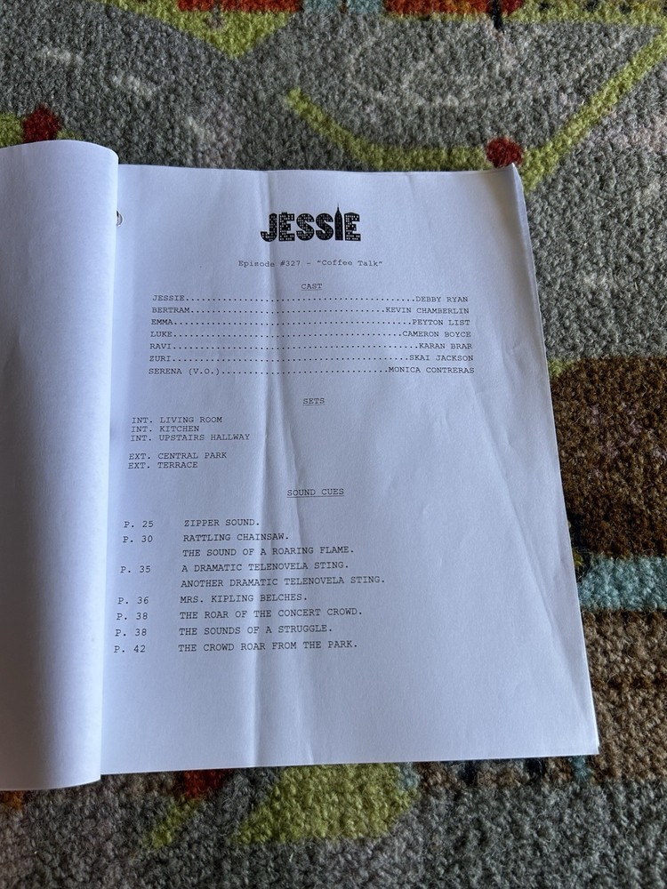 Jessie Coffee Talk Rare Disney Original Script Shooting Draft 2013 S3 Ep 27