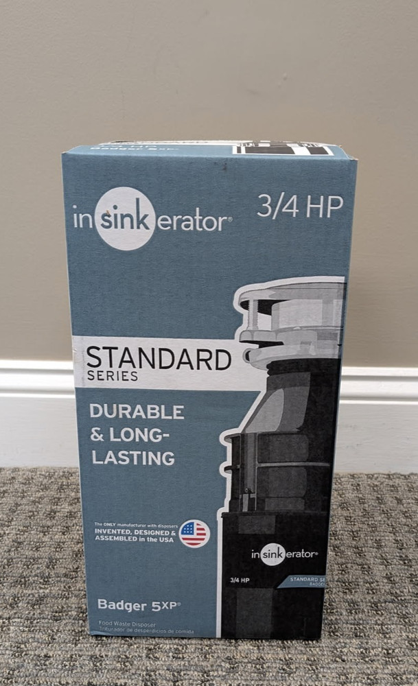 Badger 5XP, 3/4 HP Continuous Feed Kitchen Garbage Disposal, Badger Series