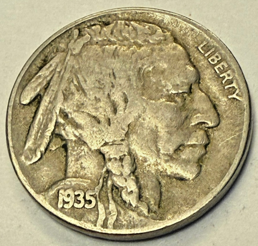 1935  Buffalo Nickel 5 Cent Coin