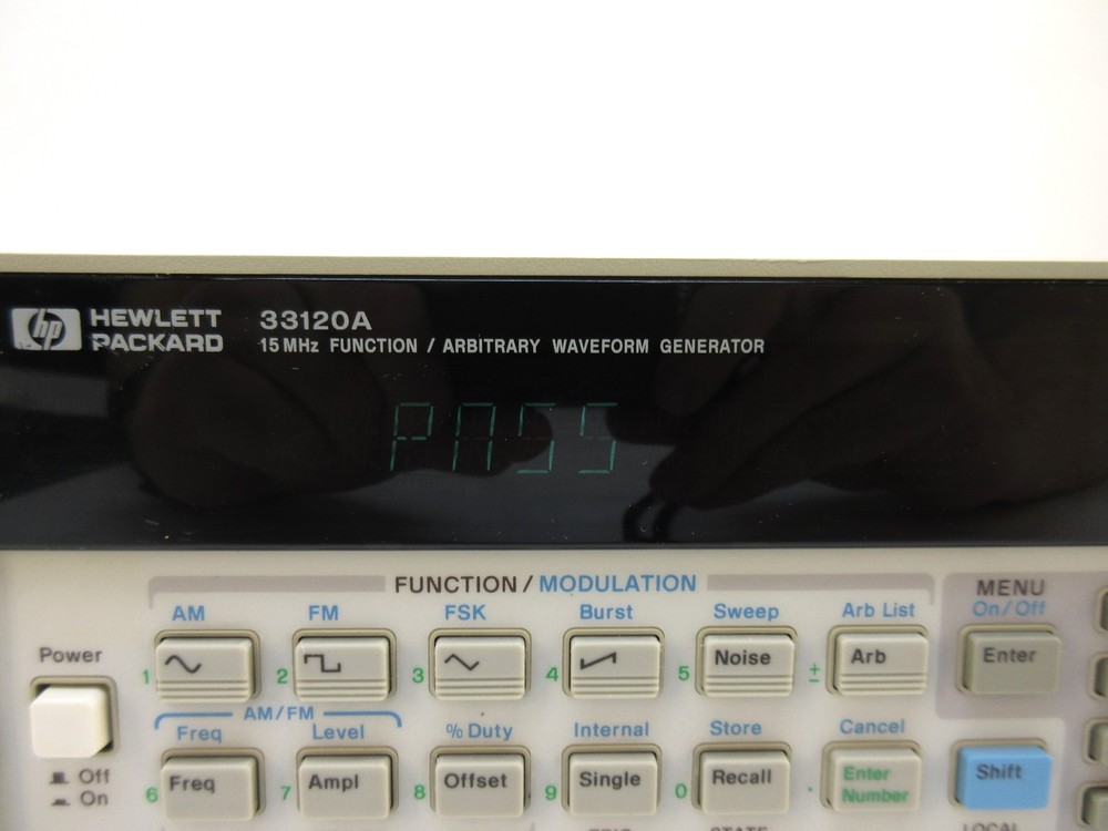 HP 33120A 15 MHz Function / Arbitrary Waveform Generator