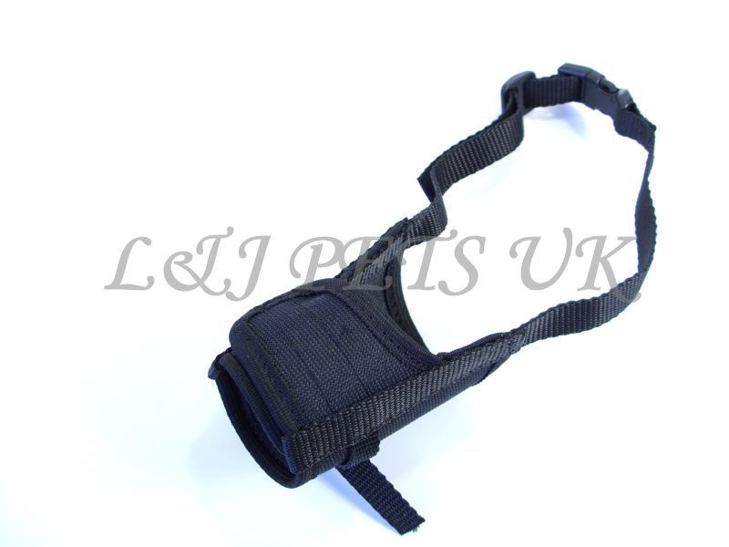 NEW Nylon Adjustable Pets Mouth Set Muzzle for Dog Set Stop Chewing Bark Bite
