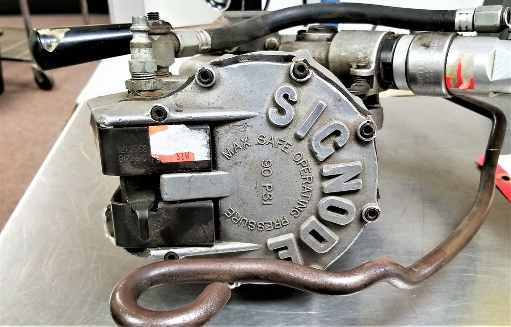 SIGNODE ASPD-50 PNEUMATIC COMBINATION TOOL FOR 1/2" PLASTIC POLY STRAPPING [C5S4