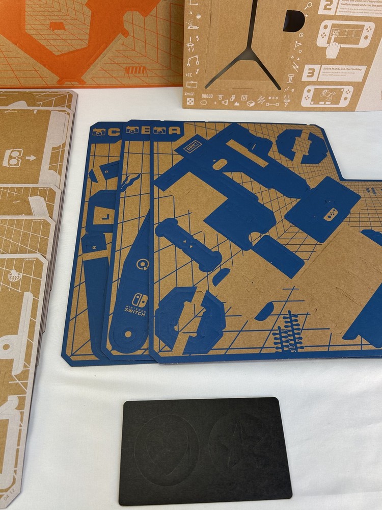 Nintendo Labo VR Kit Toy-Con 04 Virtual Reality Bundle See Photos/Description