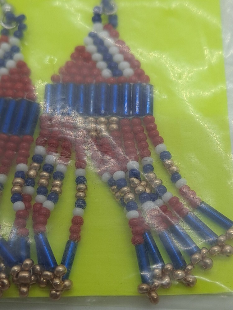 Native American Beaded Multicolor Dangle Earrings B35
