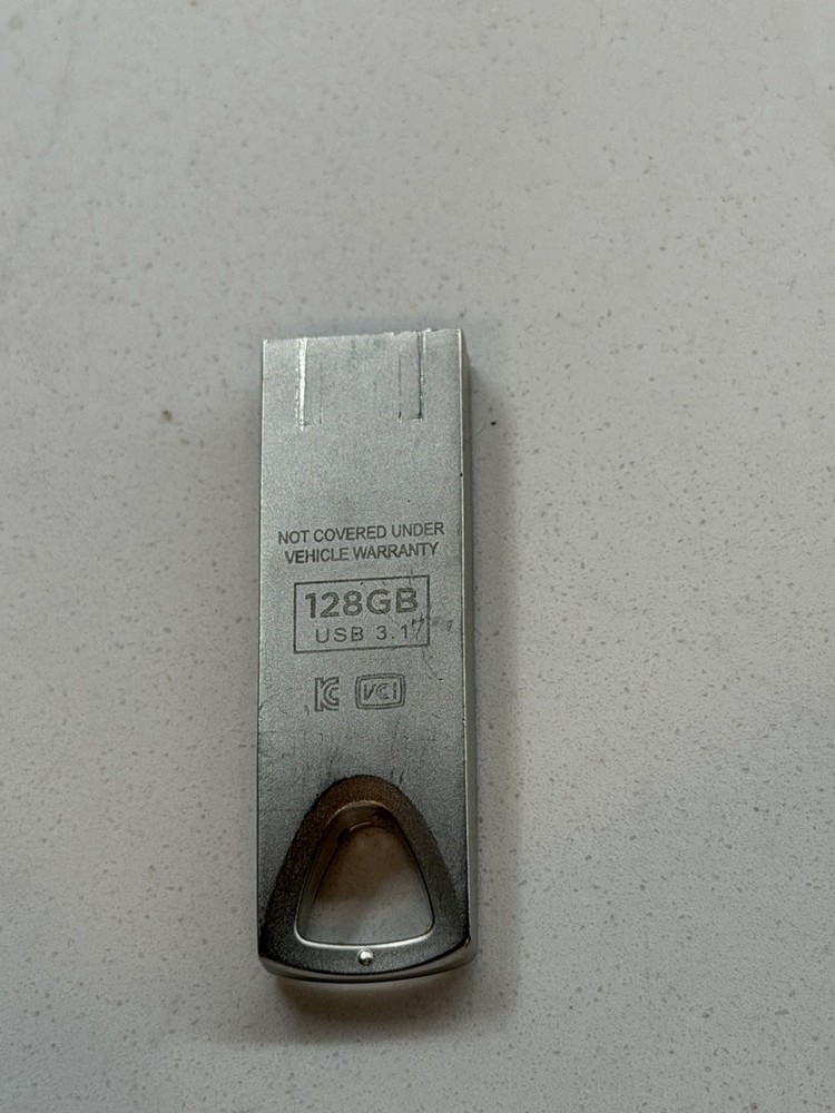 Tesla 128GB USB 3.1 Silver USB Interface Flash Drive